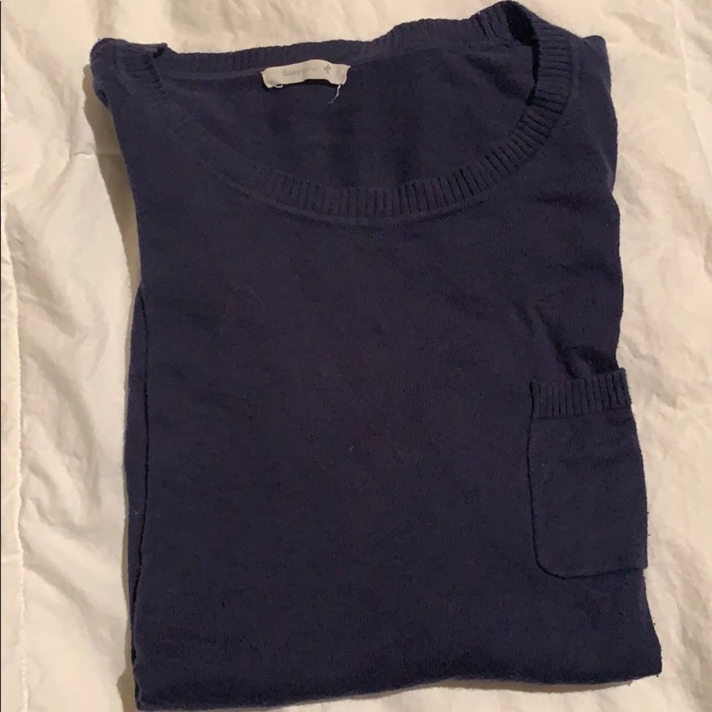 Thin blue sweater